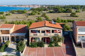 Sea View Apartments Vir